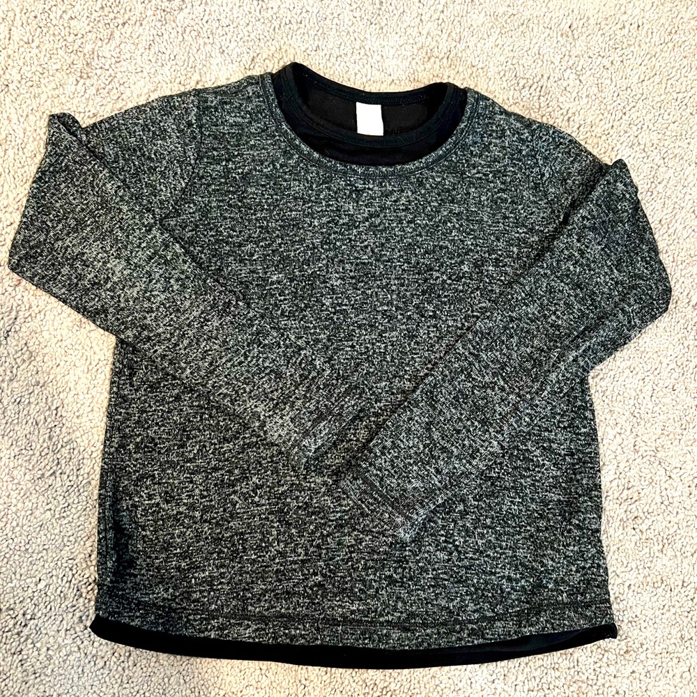 Athleta Girls Long Sleeve Top (w/ thumb holes) Size XS/6